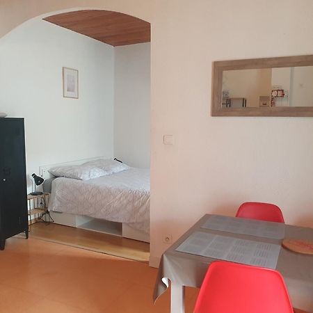 Appartement Meuble Centre Ville Nyons Kültér fotó